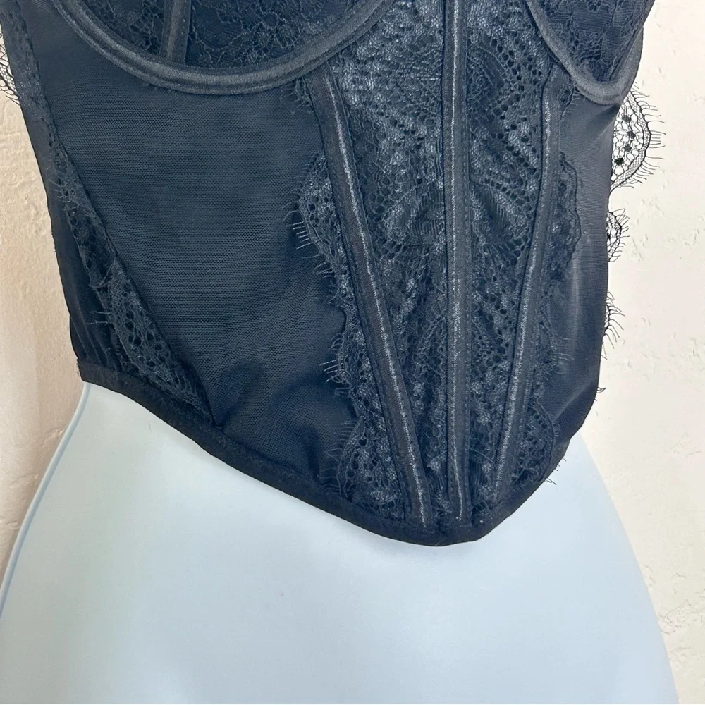 Ryan Destiny Whimsigoth Corset Top Black Size L Eyelash Lace Trim Mesh